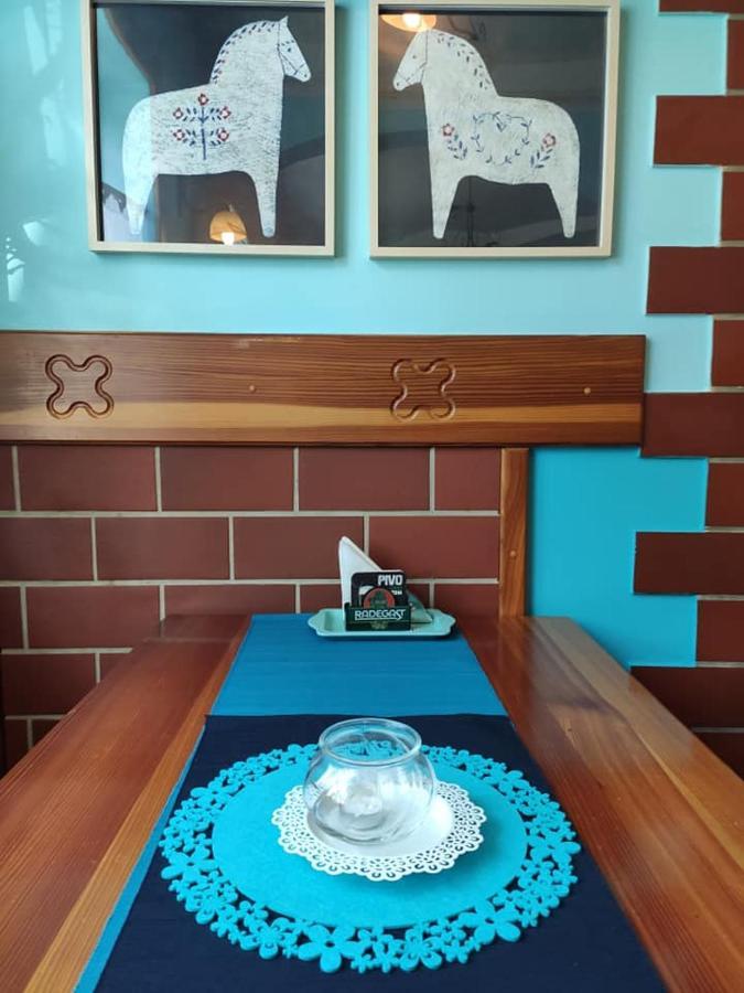 Hotel Saentis Komorní Lhotka Екстериор снимка