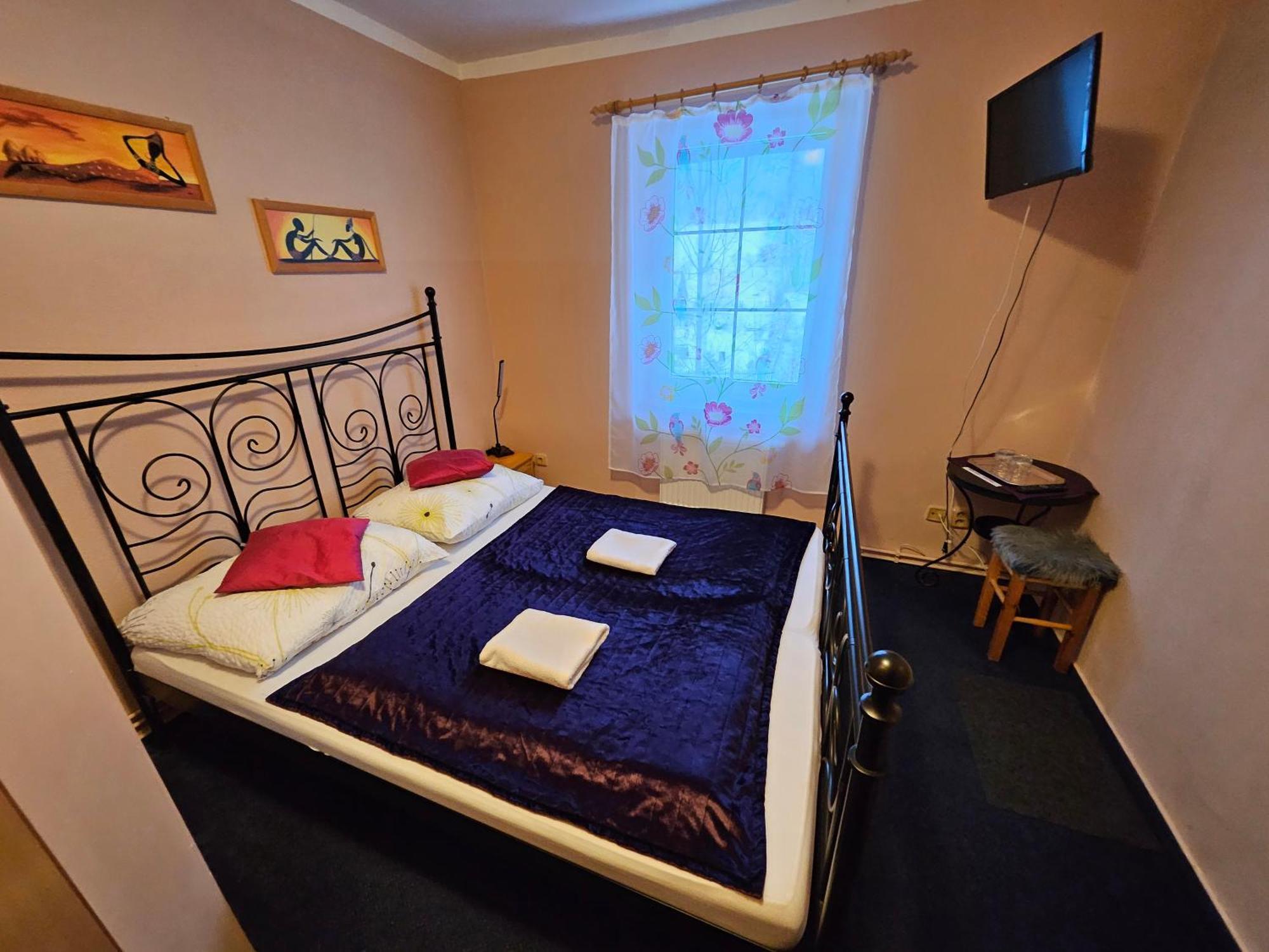 Hotel Saentis Komorní Lhotka Екстериор снимка